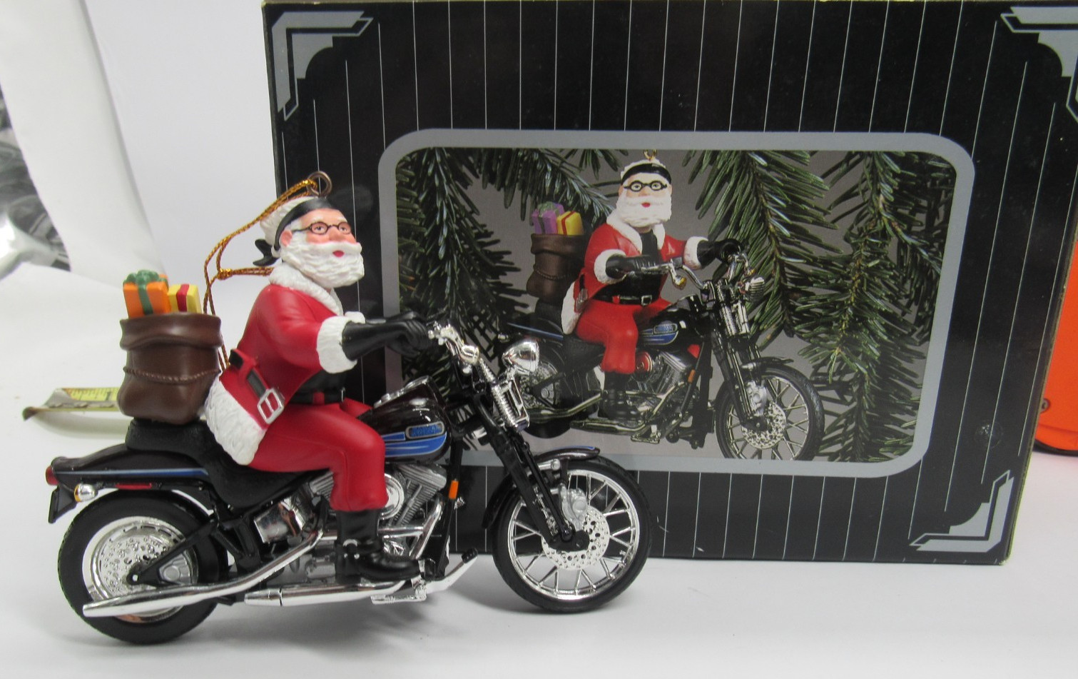 1999 Harley Davidson Santa Motorcycle Leader of the Pack Ornament Cavanagh