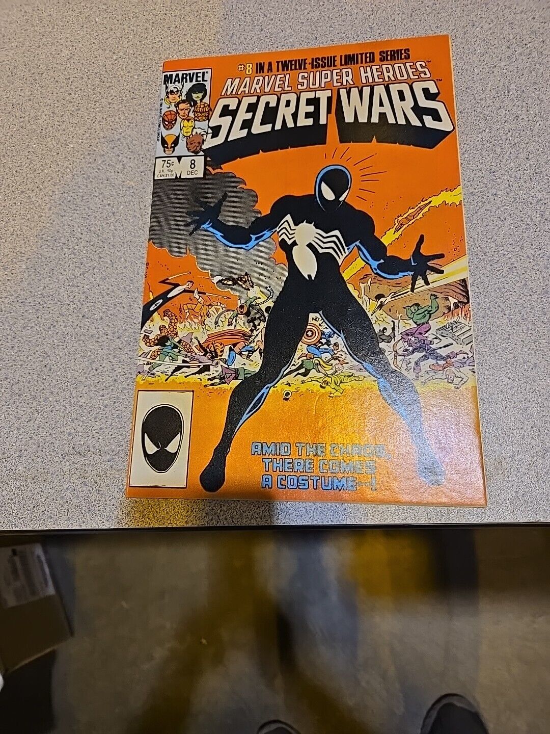 Marvel Super-Heroes Secret Wars #8 - 1st Black Suit Spider-Man 1984 Comics