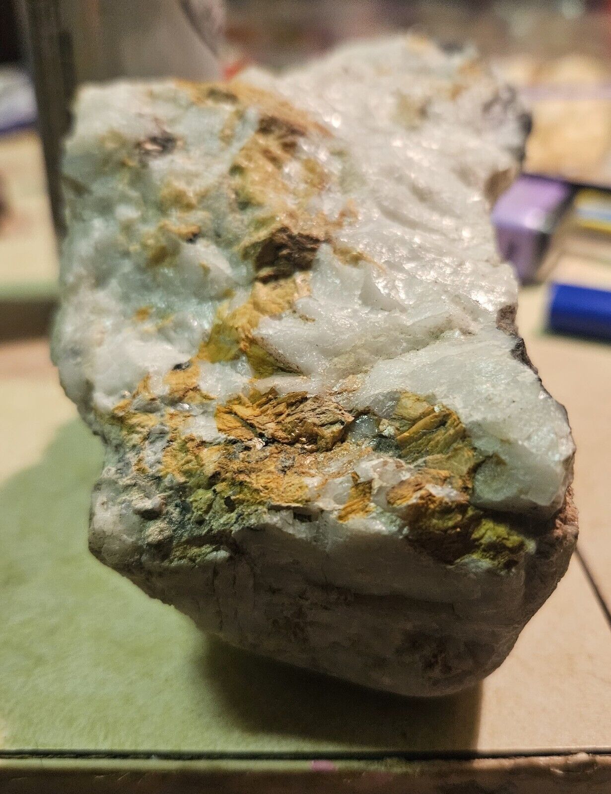 Quartz,gold,silver Calcite 