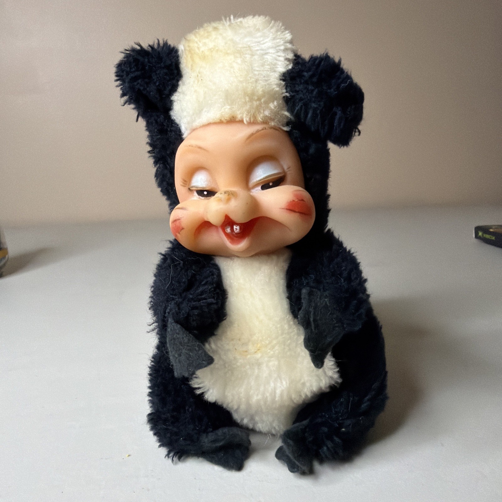 Rushton Stinky Skunk Rubber Face Plush Star Creation 9” Vintage Good Condition Rushton Stinky Skunk Rubber Face Plush Star Creation 9” Vintage Good Condition