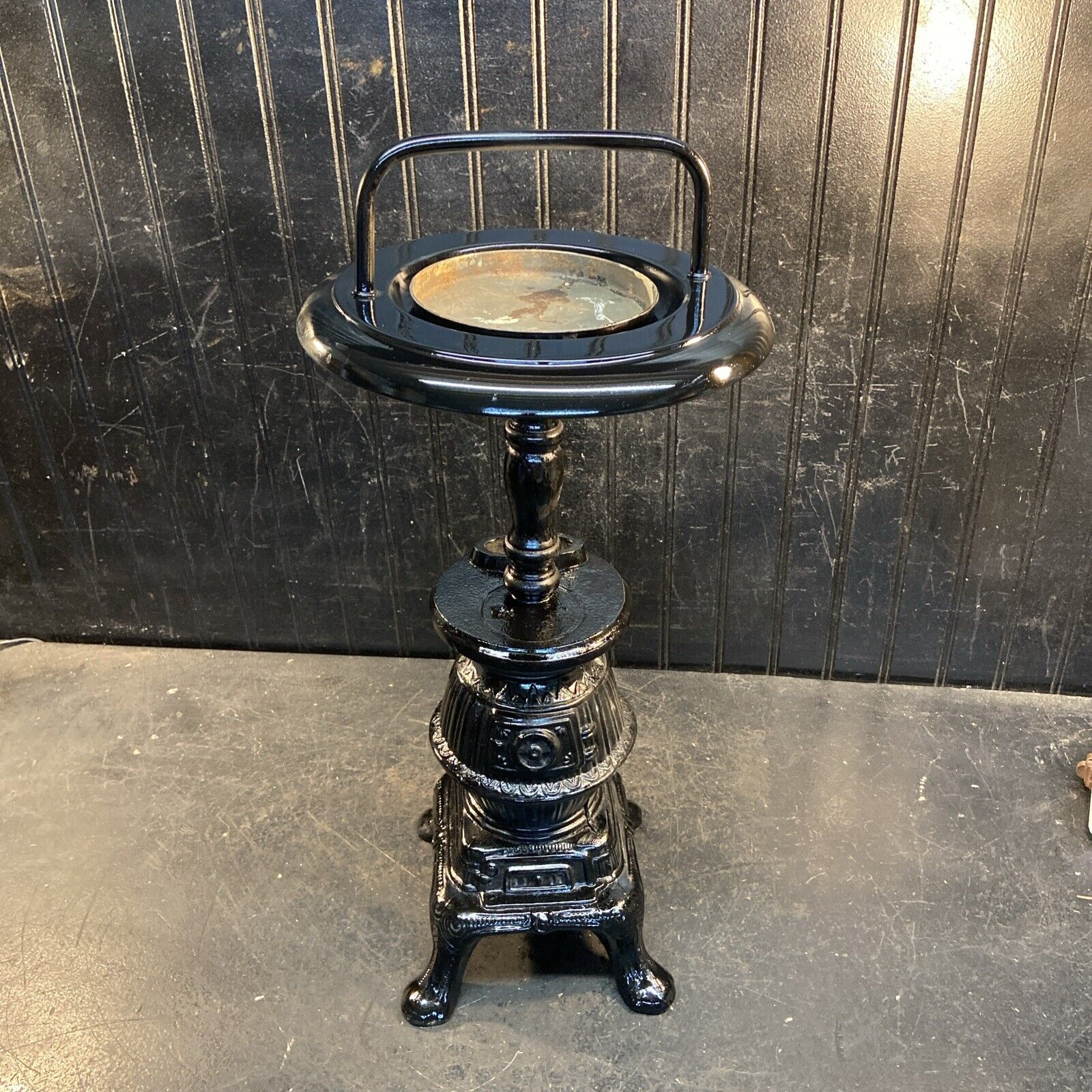 Vintage Smoking Cigar Stand Ashtray Cast Aluminum Black Pot Belly Stove Mid Cent