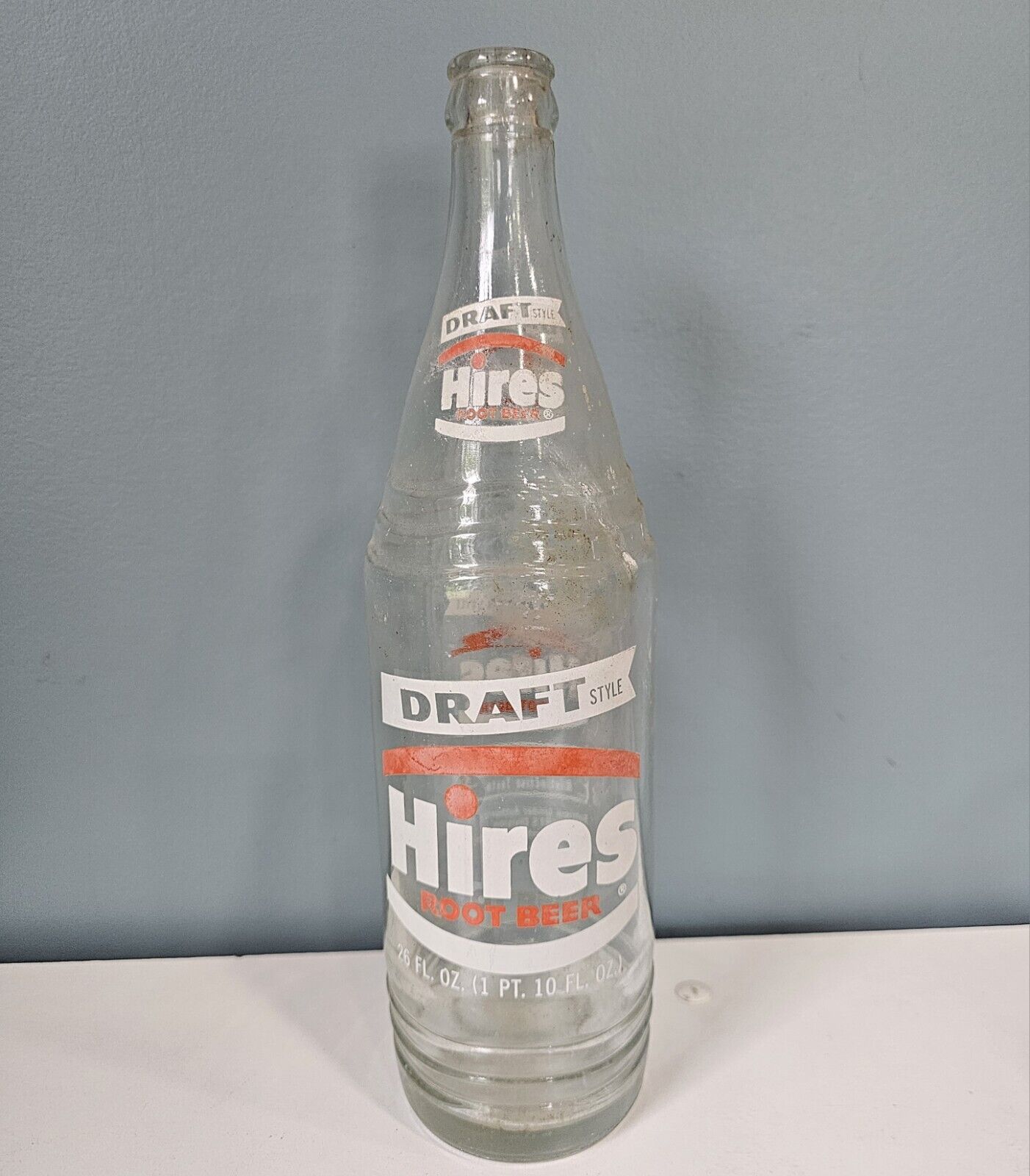 Vintage ACL Soda Bottle:  HIRES ROOT BEER of EVANSTON, ILL --  26 oz G904