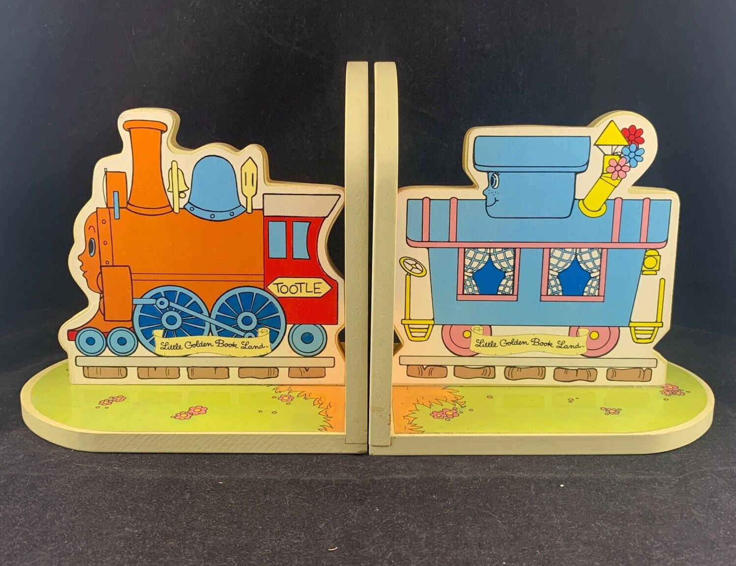 1989 TOOTLE LITTLE GOLDEN BOOK LAND ENESCO TRAIN WOODEN BOOK END SET VHTF VTG