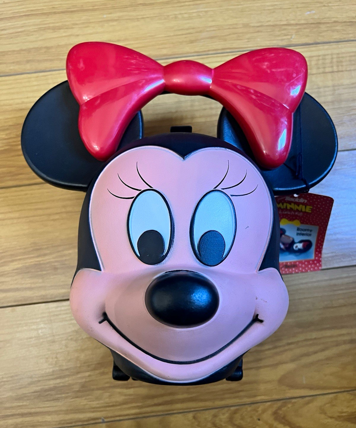 Vintage 1980s Walt Disney Minnie Mouse 3D Molded Head Plastic Lunch Box Set Vintage 1980s Walt Disney Minnie Mouse 3D Molded Head Plastic Lunch Box Set