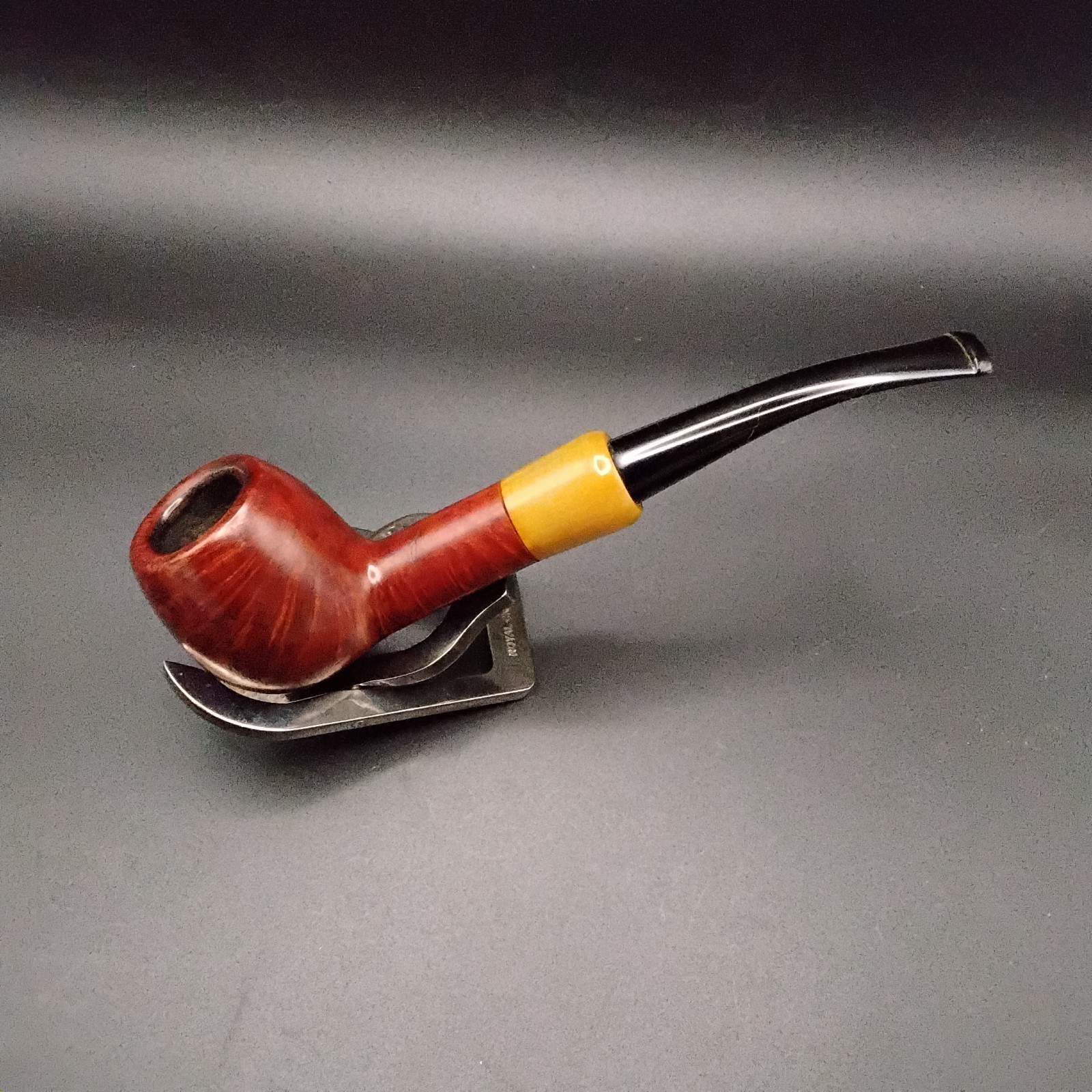 Professionally restored GEFAPIP Professionally restored GEFAPIP