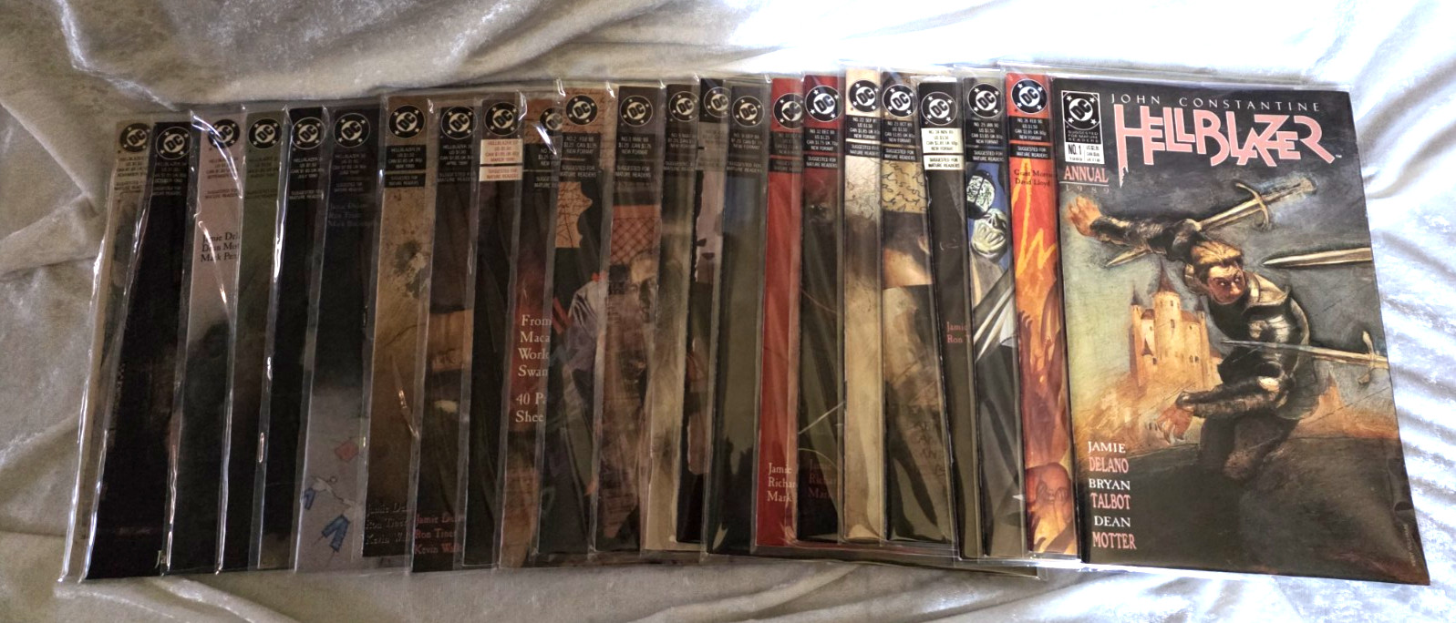 DC Comics * HELLBLAZER * Lot of 23 * 1988-1990 DC Comics * HELLBLAZER * Lot of 23 * 1988-1990