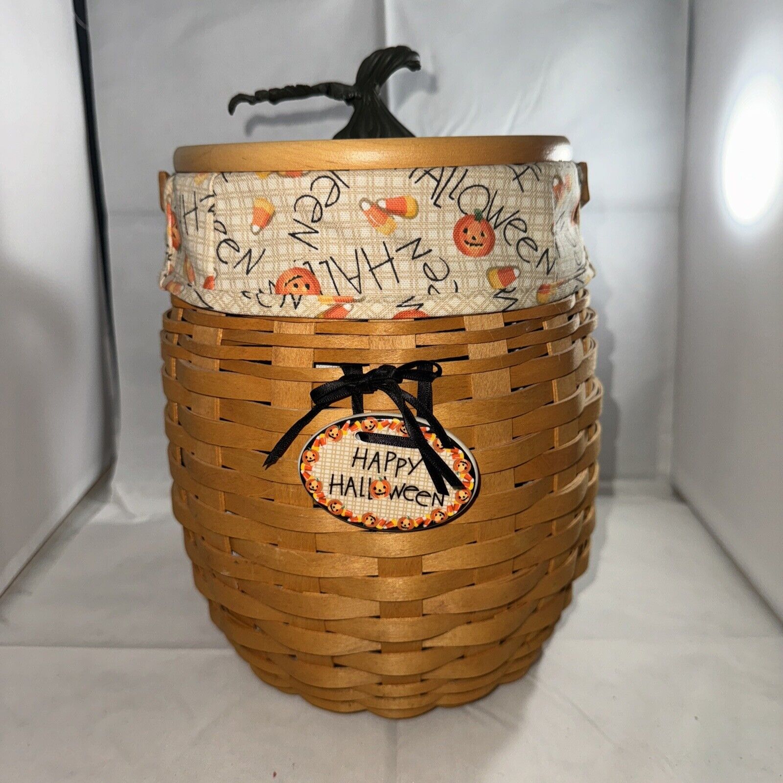 Longaberger 2000 One Pumkin Basket With Lid and Protector Happy Halloween Series