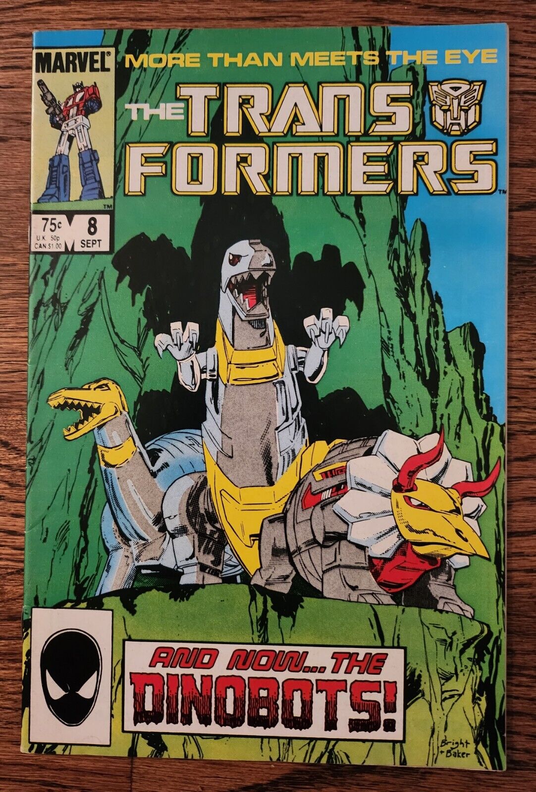 THE TRANSFORMERS ISSUE #8 - 1ST FULL APPEARANCE OF THE DINOBOTS - DIRECT EDITION