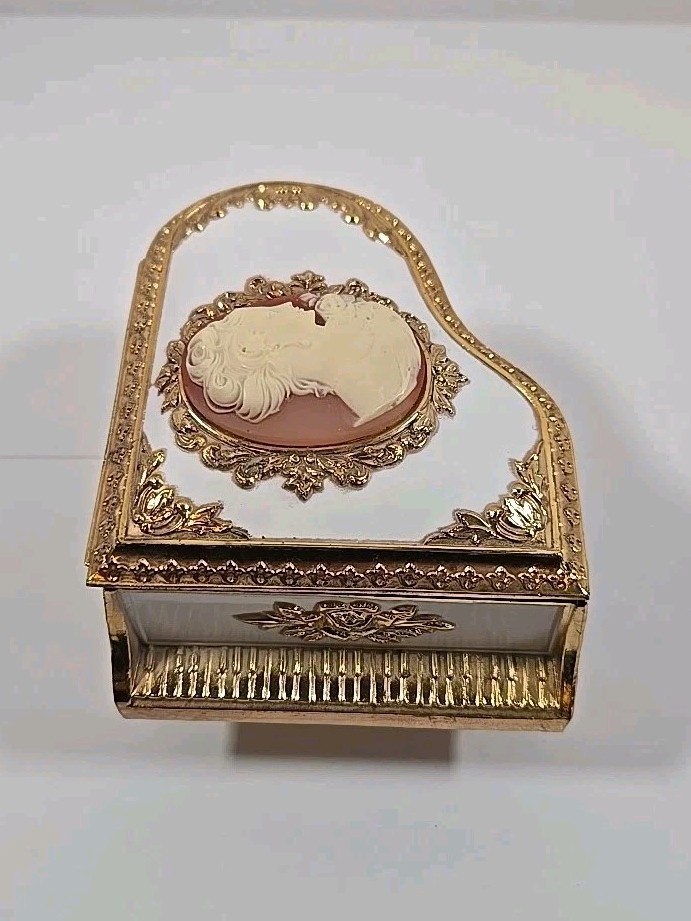 Vintage Cameo Piano Music Box Cross Japan Tested Works