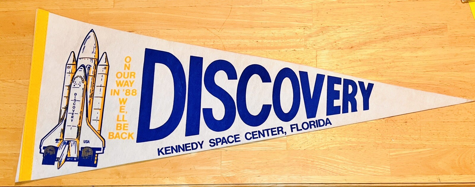 Vintage Shuttle Kennedy Space Center Florida Souvenir Felt Pennant 9x27 Vintage Shuttle Kennedy Space Center Florida Souvenir Felt Pennant 9x27