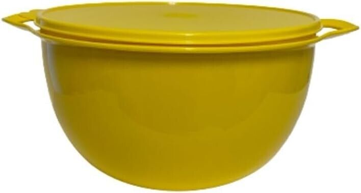 Tupperware Thatsa Bowl Large  42 Cup with Same Seal Yellow Color New