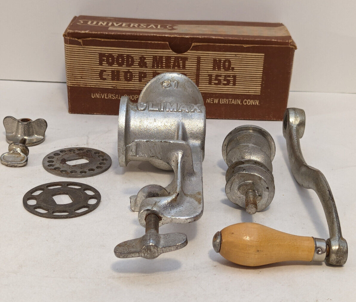 Vintage Universal Manual Meat Food Chopper Grinder with Box Model #1551 Climax