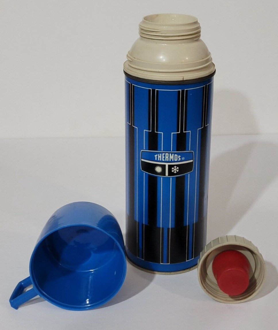VTG ©️ 1971 King-Seeley Thermos Metal w/Cup Stopper Bottle #2210 Blue Black Whit