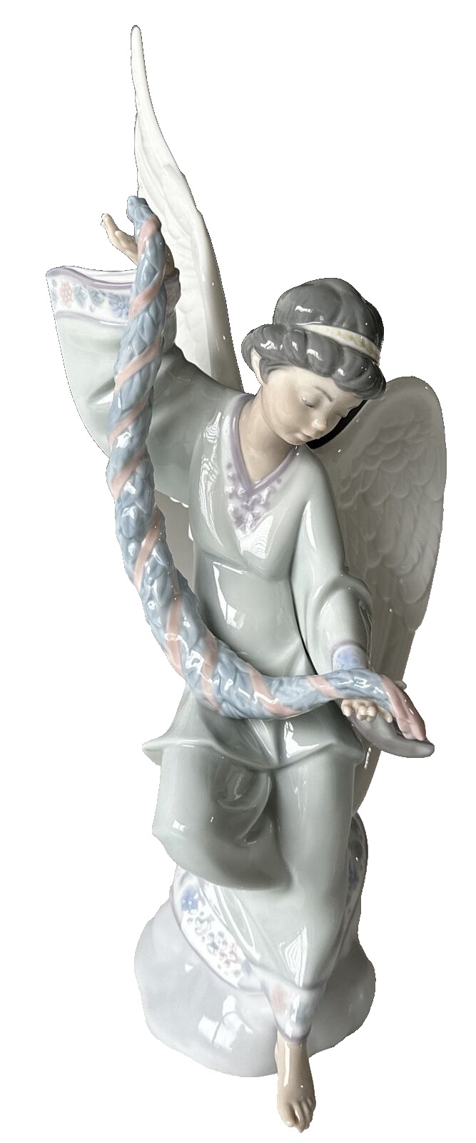Lladro Angel with Garland 6133 Figurine* Mint*