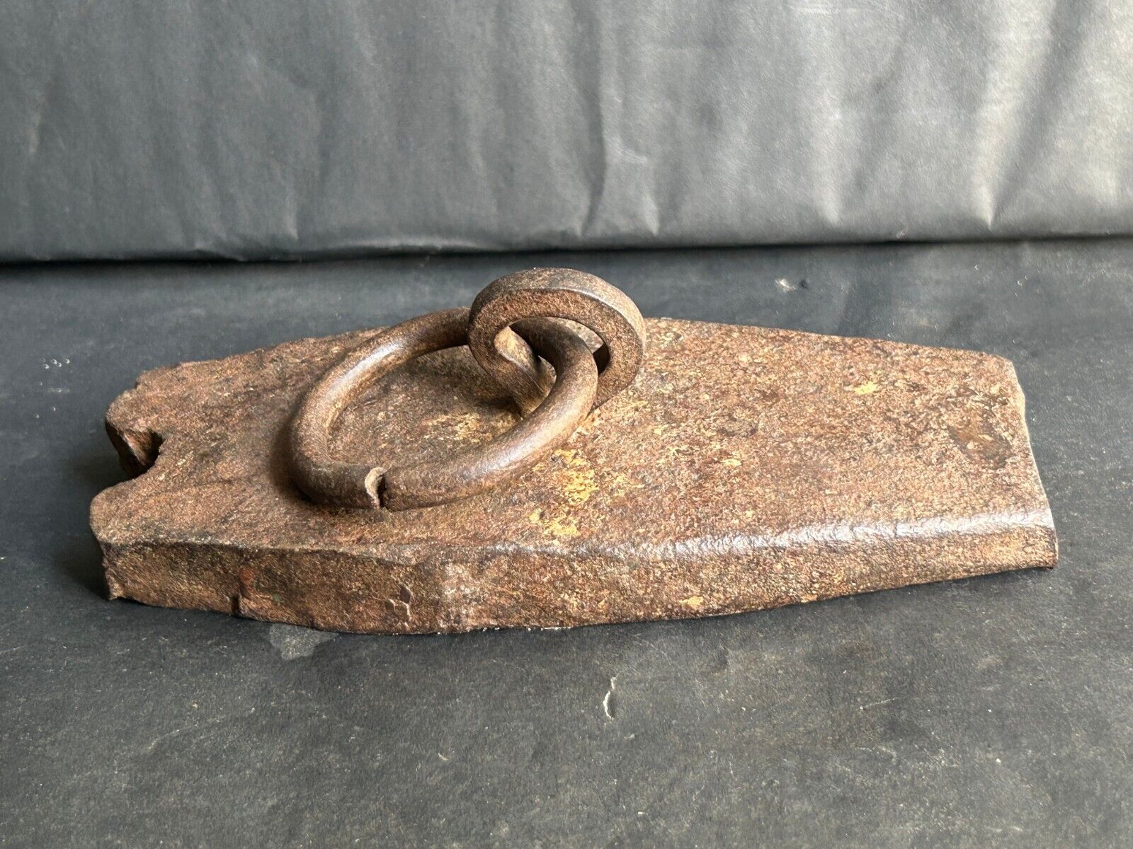 19c OLD HAND FORGED IRON HEAVY MERCANTILE MEASURING FISH SHAPE WEIGHT &HANDLE