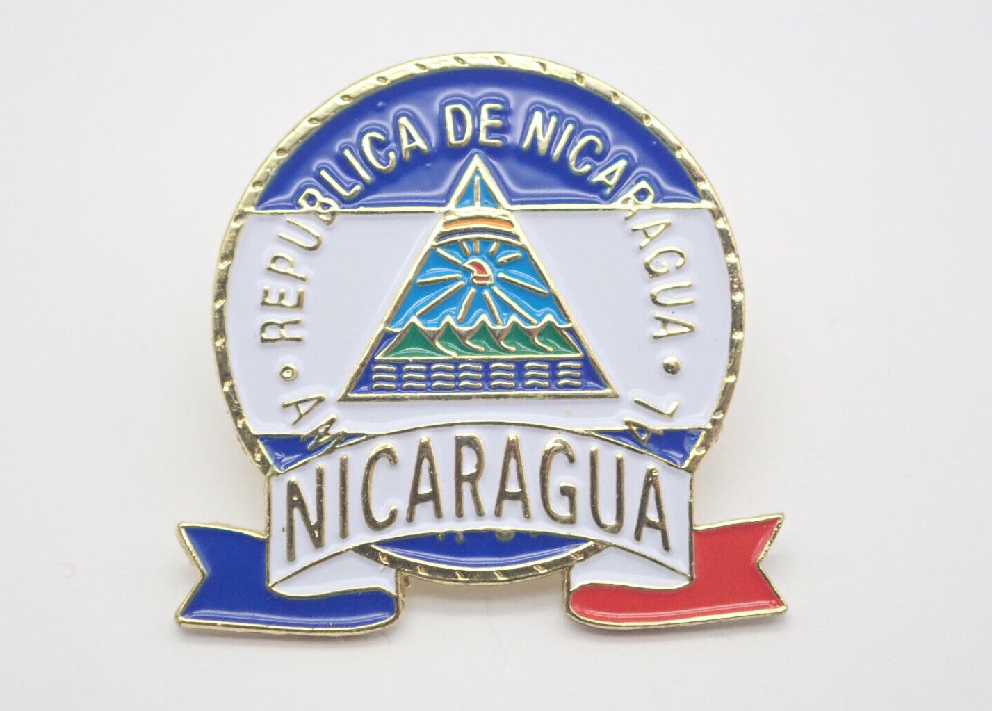 Nicaragua Vintage Lapel Pin