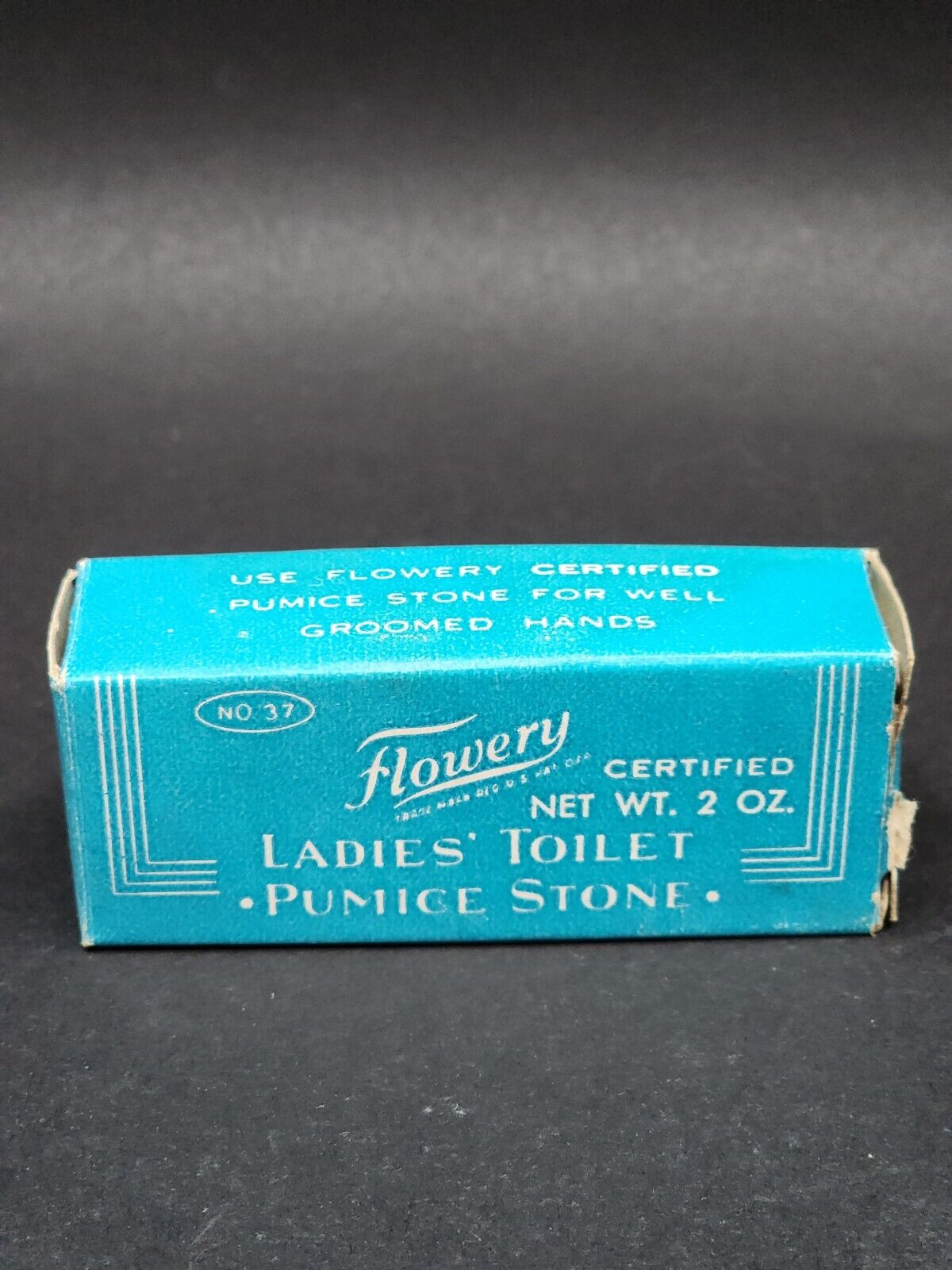 Vintage Flowery Blue Box Pumice Stone Finger Groove Ladies Toilet Made In USA