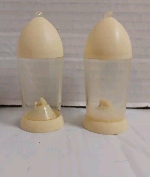Vintage V.A. Kasin Plastic Ball Point Atomic Rocket Salt and Pepper Shakers 
