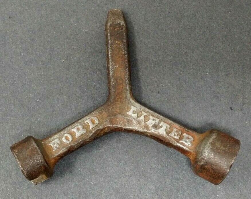 Antique Ford Aftermarket Lifter Tool For Water Meter Reading Curveball Tool Fool