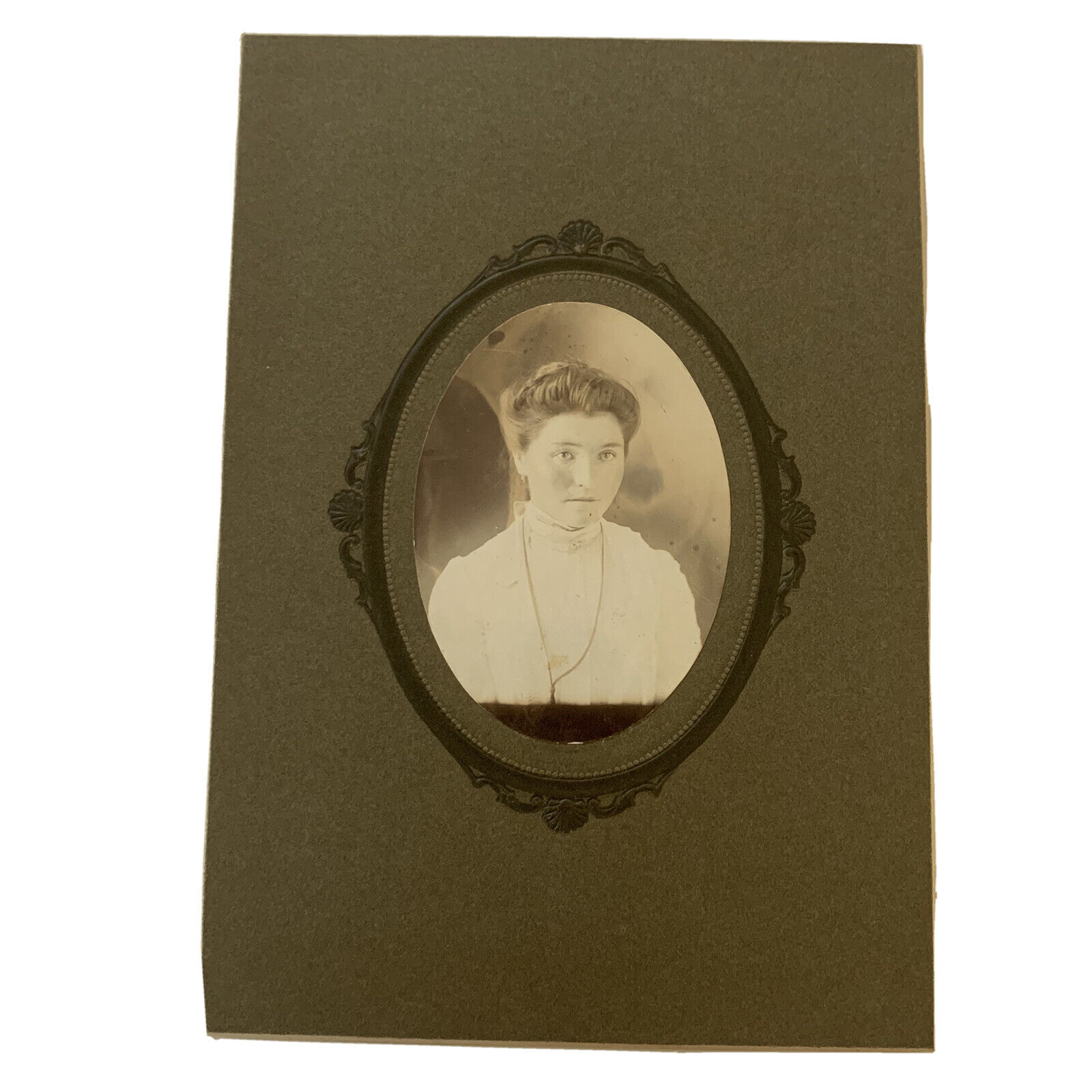 Antique Cabinet Card Photograph Victorian Beautiful Teen Girl Blue Eyes