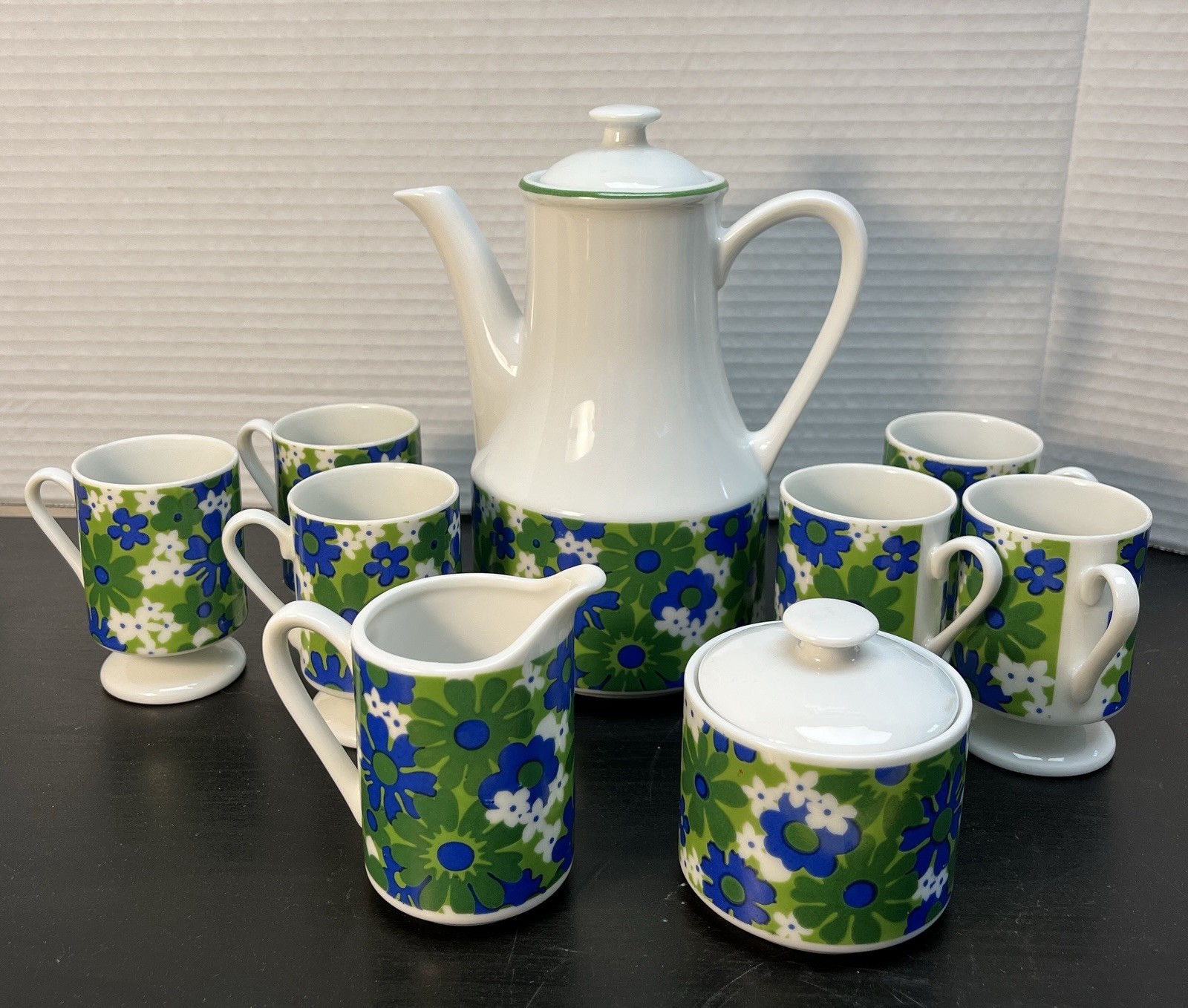 VTG 1960s 1970s Tea / Coffee Pot Teapot Set Heritage Floral Mod Retro Heirloom