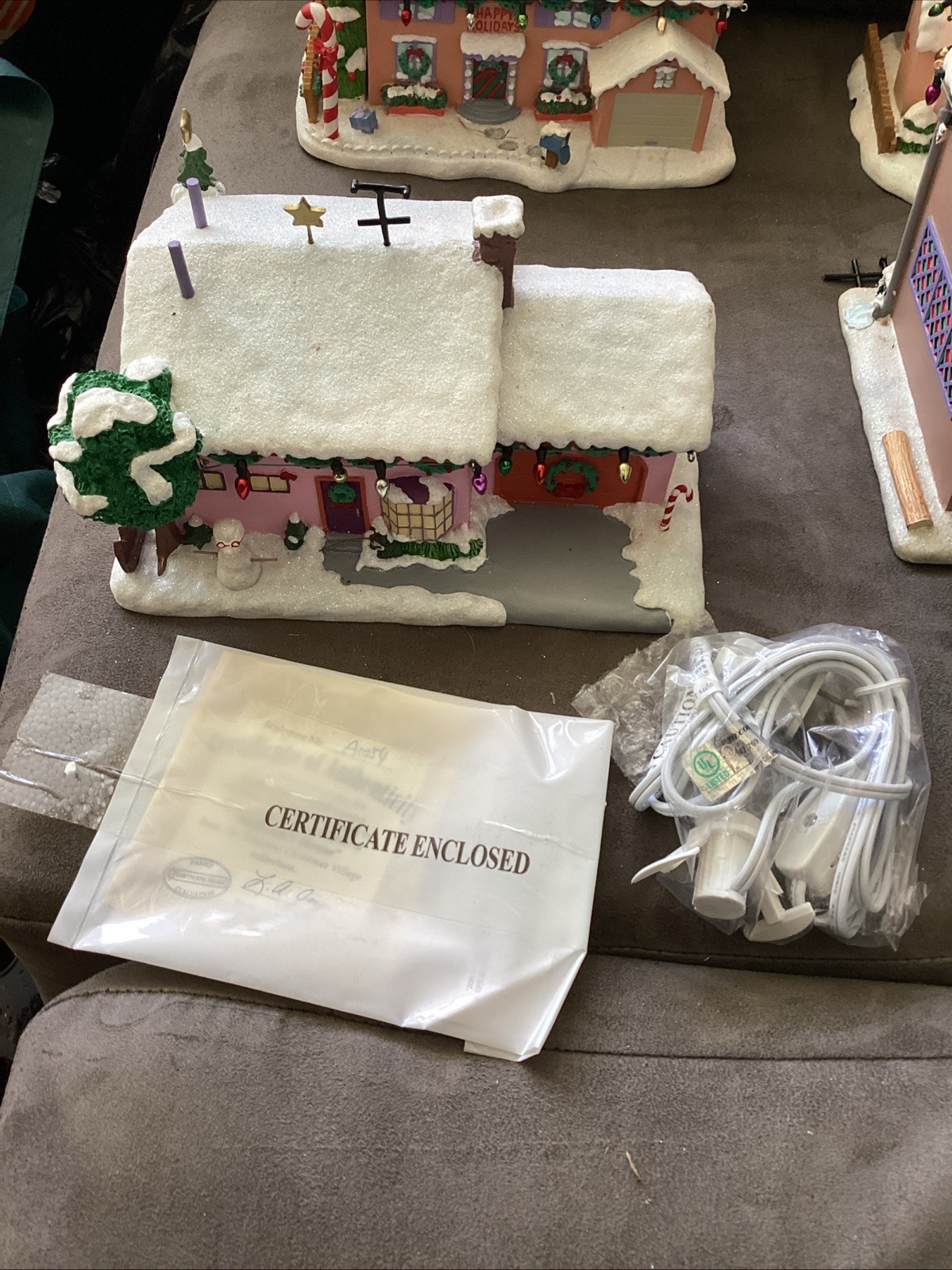Hawthorne Village Christmas Simpsons Millhouse’s Housewith Cert & Light