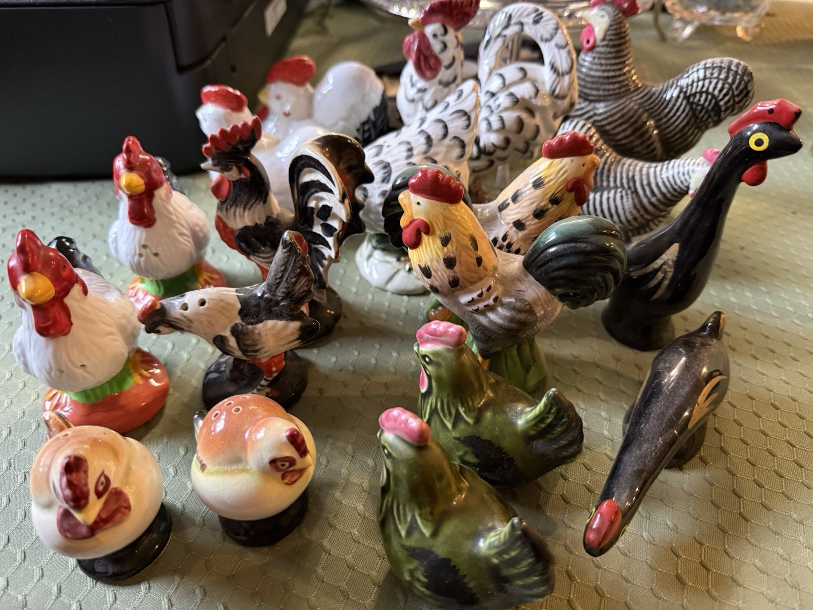 Vintage Collectible Lot of 9 Rooster Hen Chicken Ceramic Salt & Pepper Shakers Vintage Collectible Lot of 9 Rooster Hen Chicken Ceramic Salt & Pepper Shakers