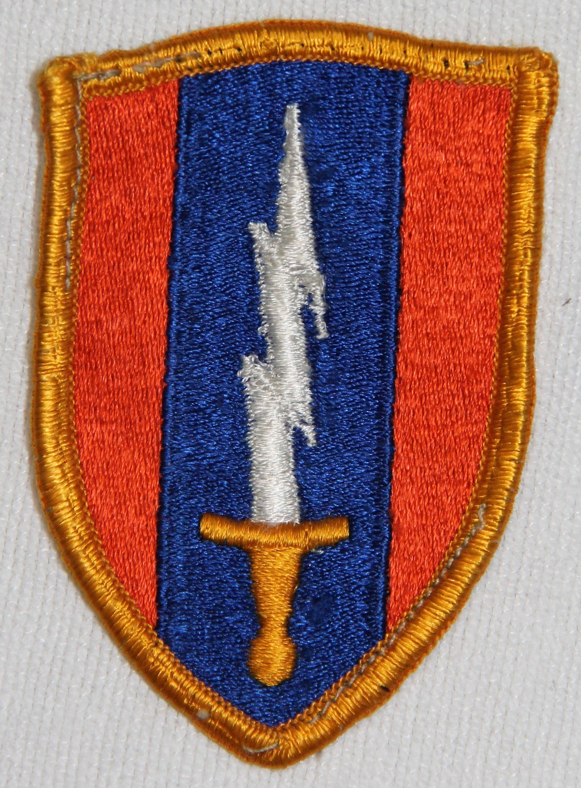 ORIGINAL VIETNAM FIRST SIGNAL BRIGADE PATCH