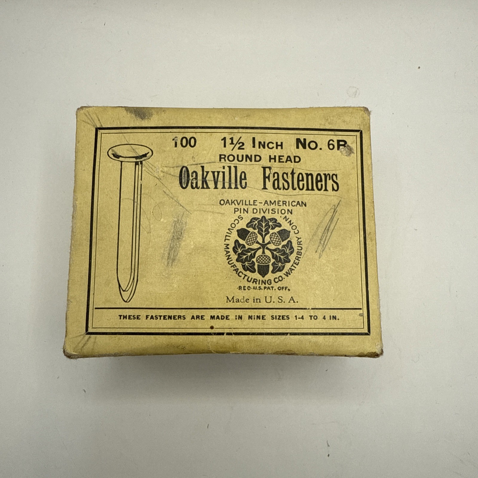 VINTAGE ROUND HEAD BRASS PAPER OAKVILLE ORIGINAL FASTENERS 1 1/2” No. 6r VINTAGE ROUND HEAD BRASS PAPER OAKVILLE ORIGINAL FASTENERS 1 1/2” No. 6r