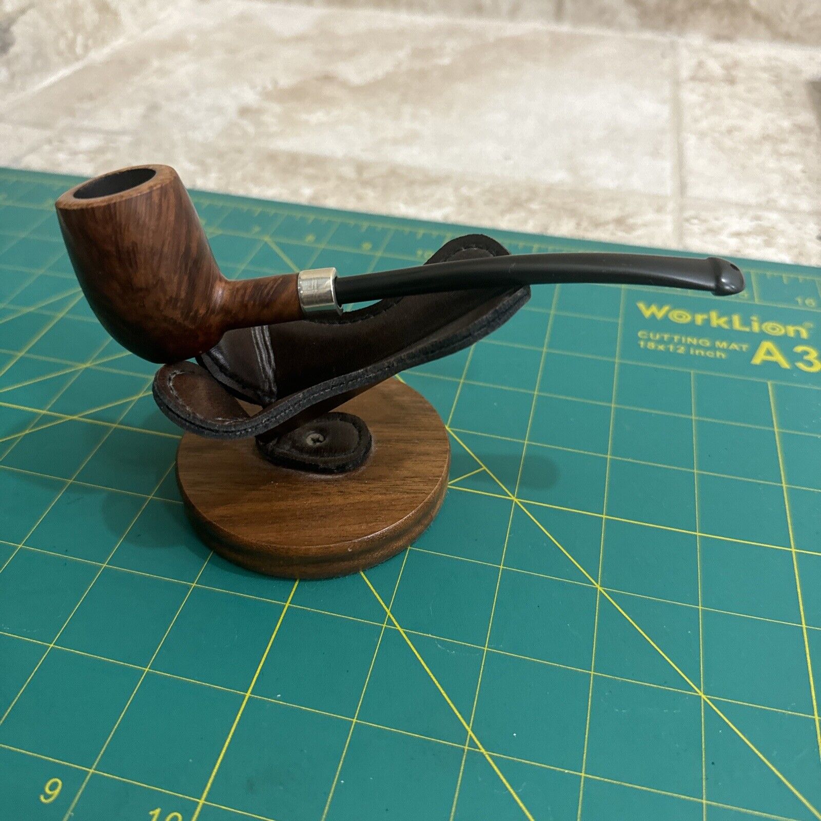 Peterson Tobacco Pipe Barrel Sitter With P-Lip Stem Very Good Condition Vintage