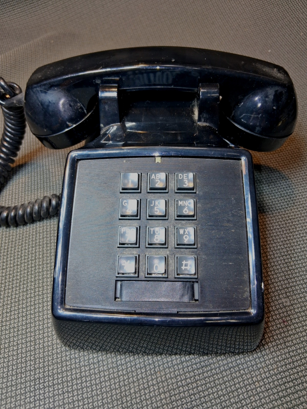 Vintage 1980’s Northern Telecom Black Push Button dial 2500 desk telephone Vintage 1980’s Northern Telecom Black Push Button dial 2500 desk telephone