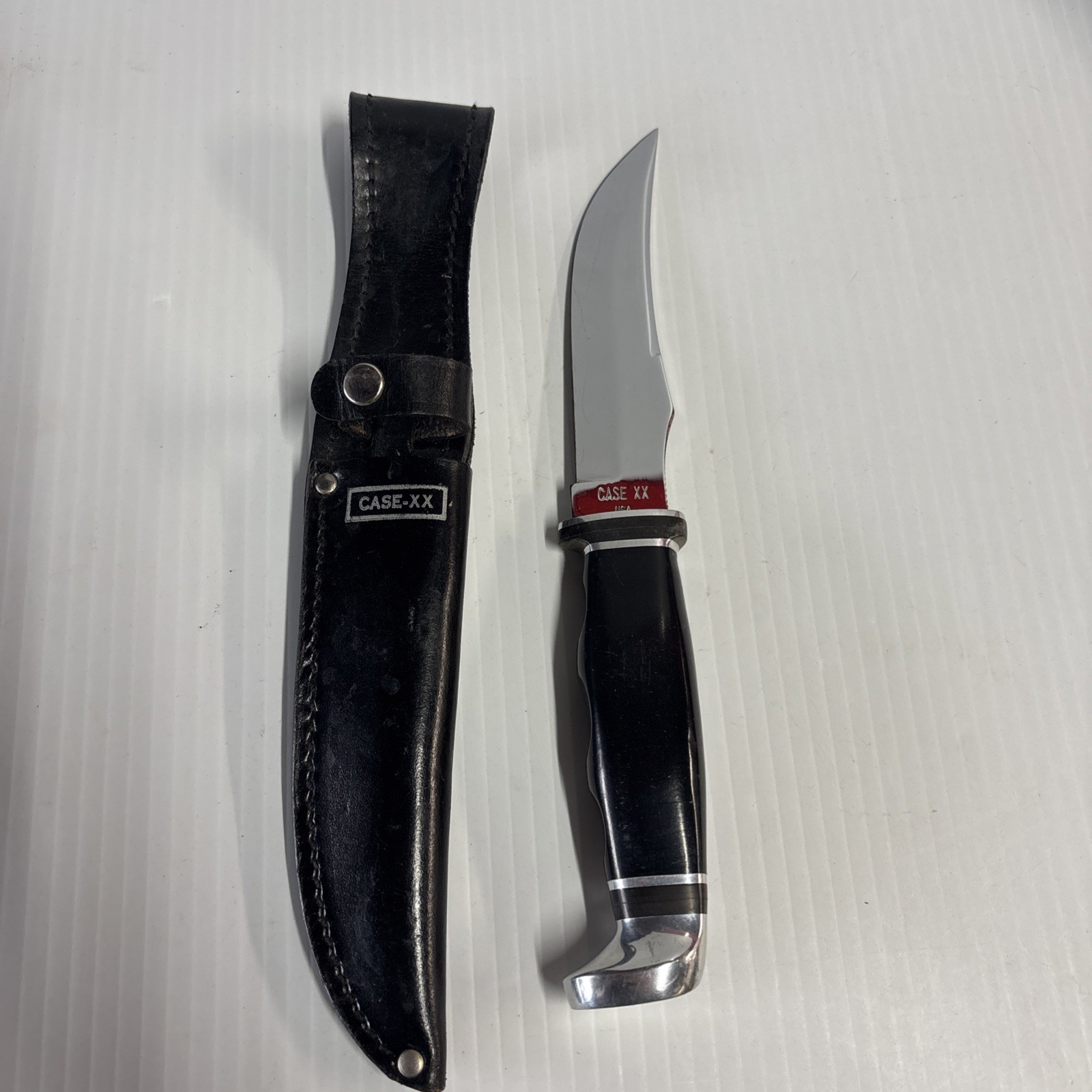 Vintage Case XX USA 223-5 Fixed Blade Hunting Knife w/ Original Leather Sheath Vintage Case XX USA 223-5 Fixed Blade Hunting Knife w/ Original Leather Sheath