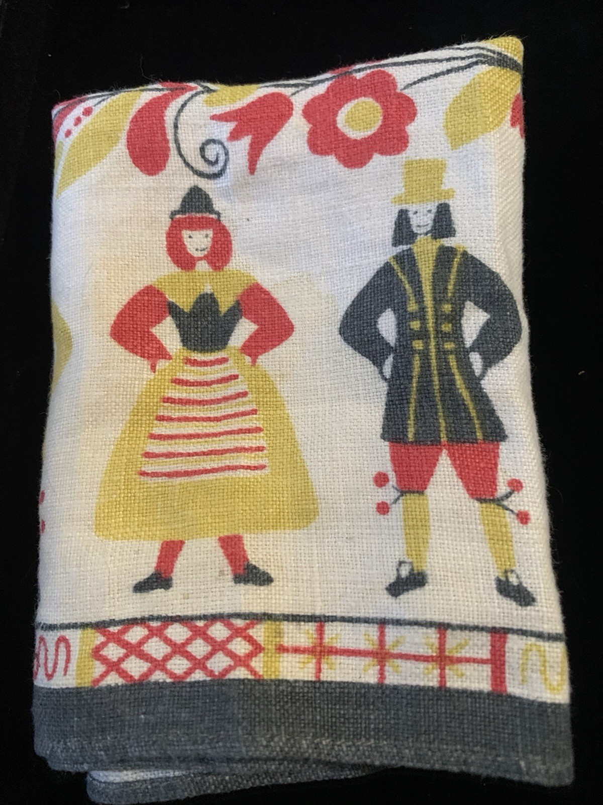 Vtg mid-century Scandinavian or Pennsylvania Dutch folk art linen kitchen towel Vtg mid-century Scandinavian or Pennsylvania Dutch folk art linen kitchen towel