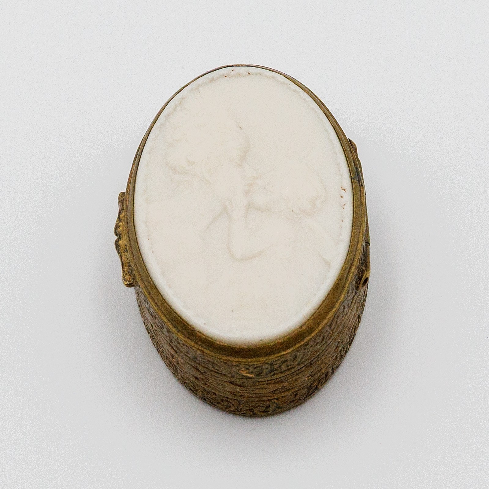 Vintage Italian Brass Pill Trinket Box Mother and Child Cameo Oval Made in Italy Vintage Italian Brass Pill Trinket Box Mother and Child Cameo Oval Made in Italy