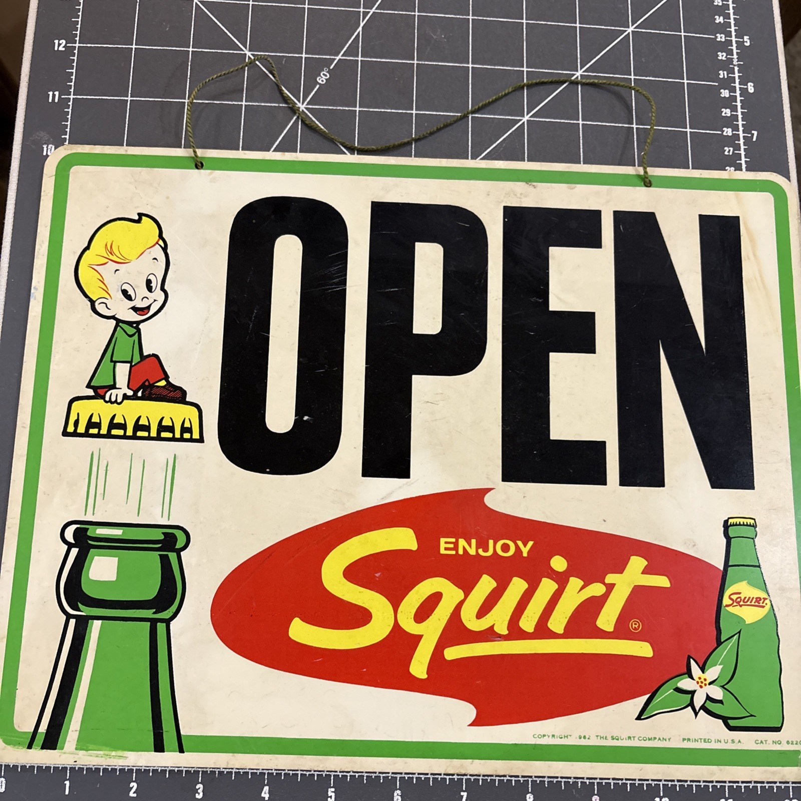 VINTAGE 13 X 10 ADVERTISING SIGN 1962 SQUIRT SODA OPEN/CLOSED SIGN SQUIRT BOY
