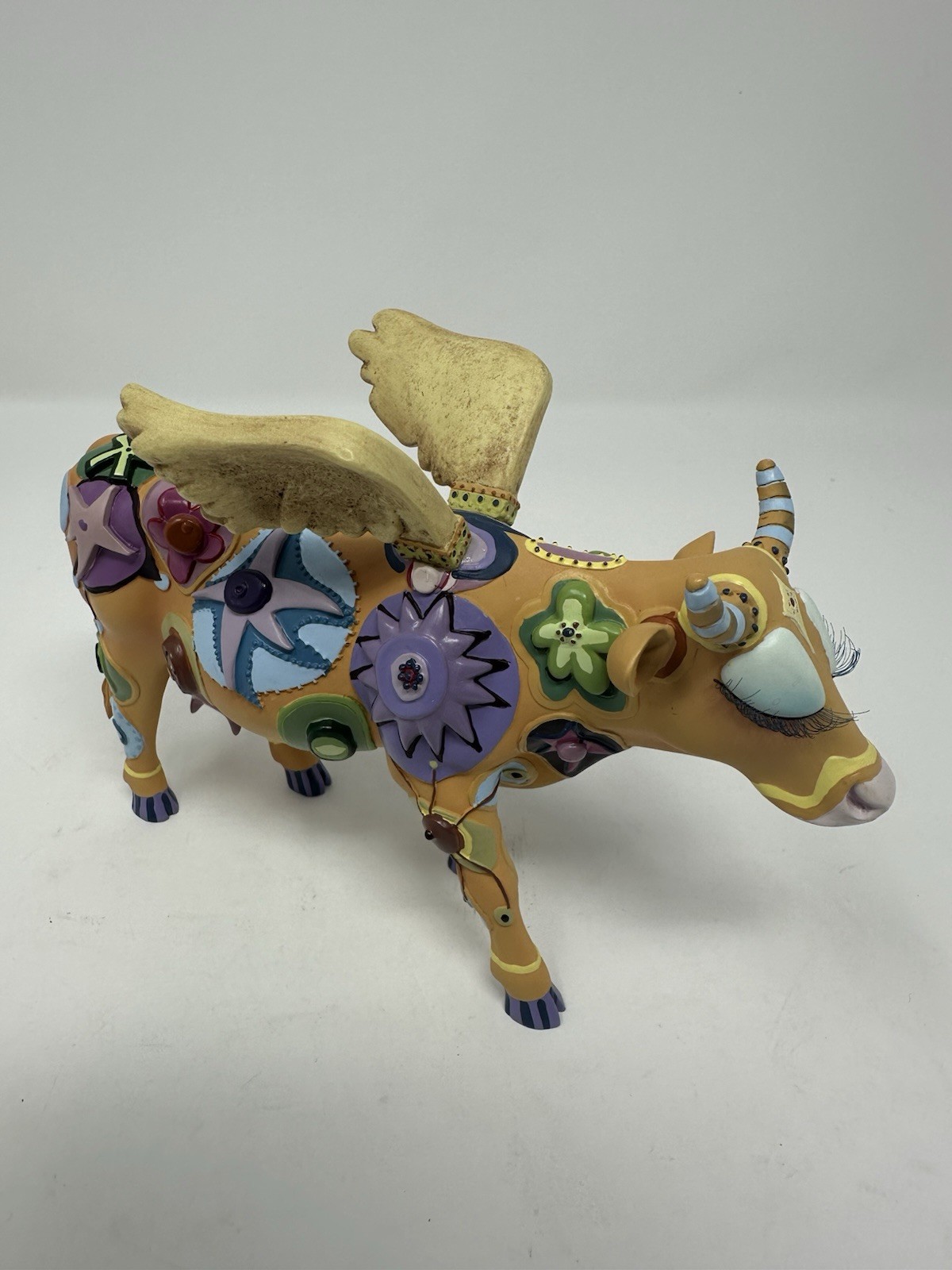 CowParade 2000 Collectible Called Angelicow Liz Lomax CowParade 2000 Collectible Called Angelicow Liz Lomax