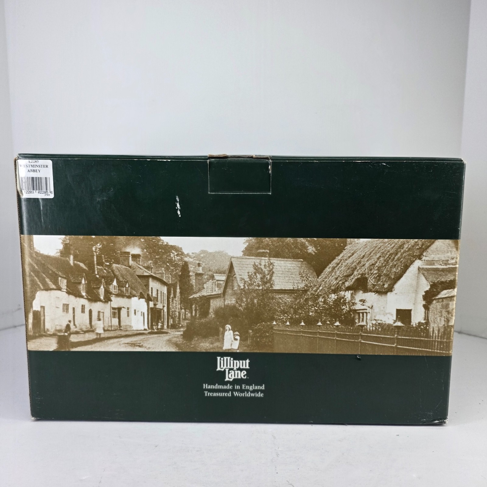 Lilliput Lane Westminster Abbey L2285 Millennium Boxed England (With Broken Tip)