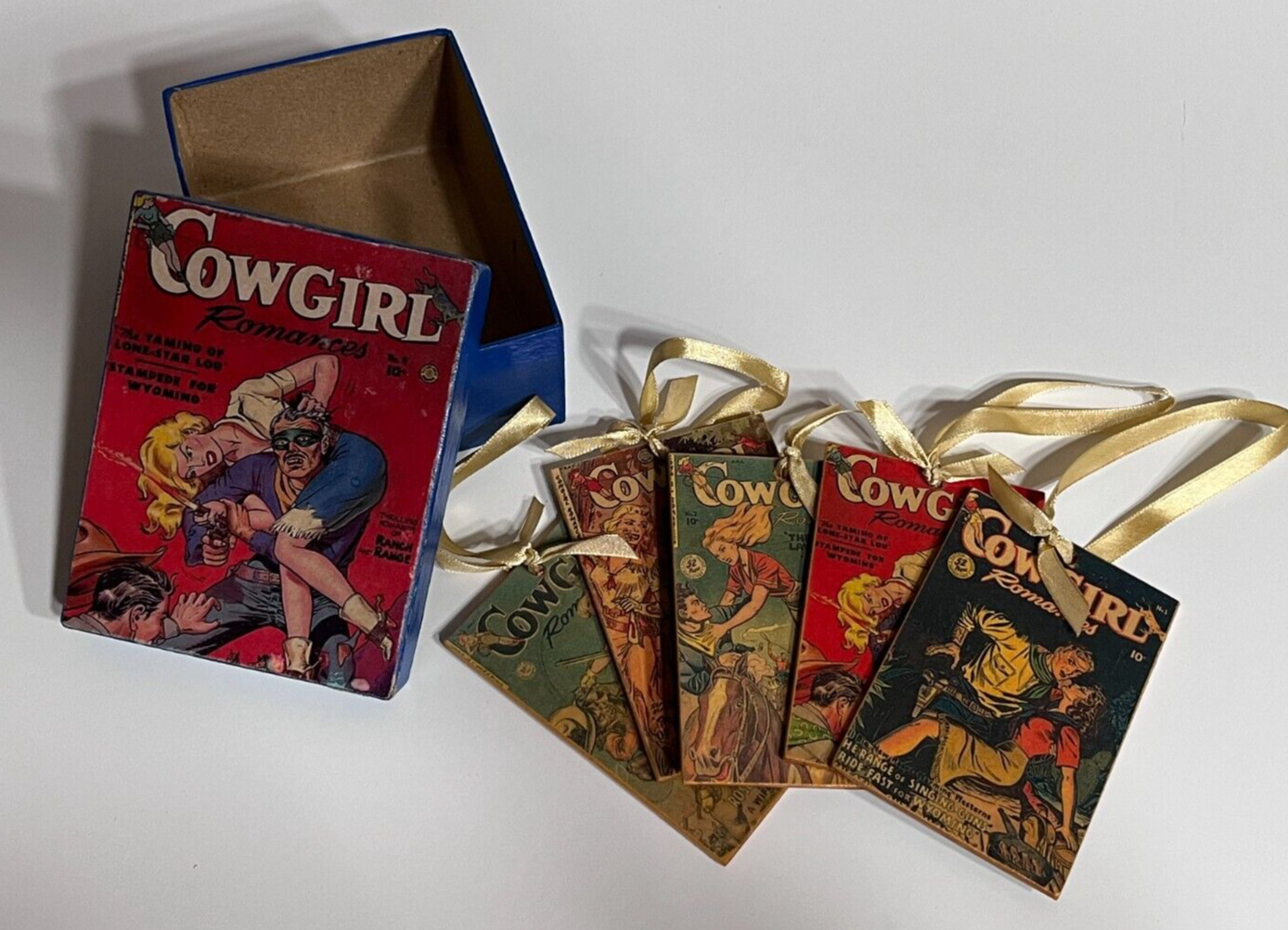 Vintage Cowgirl Romances Set of 5 Laquered Ornaments / Gift Tags Cards ~ Boxed