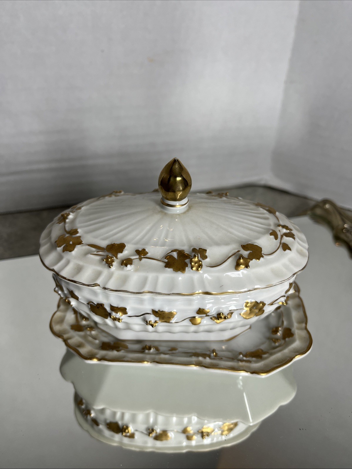 VTG Lenwile Ardalt Japan China Trinket Dish On Tray Gold Grapevine Design 5”-615 VTG Lenwile Ardalt Japan China Trinket Dish On Tray Gold Grapevine Design 5”-615