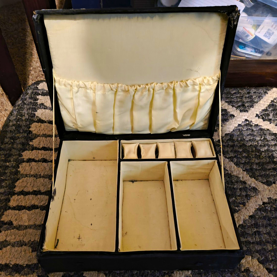 Vintage Jewelry Box From Being. It's Old Not In Best Shape But Very Unique Rare Vintage Jewelry Box From Being. It's Old Not In Best Shape But Very Unique Rare
