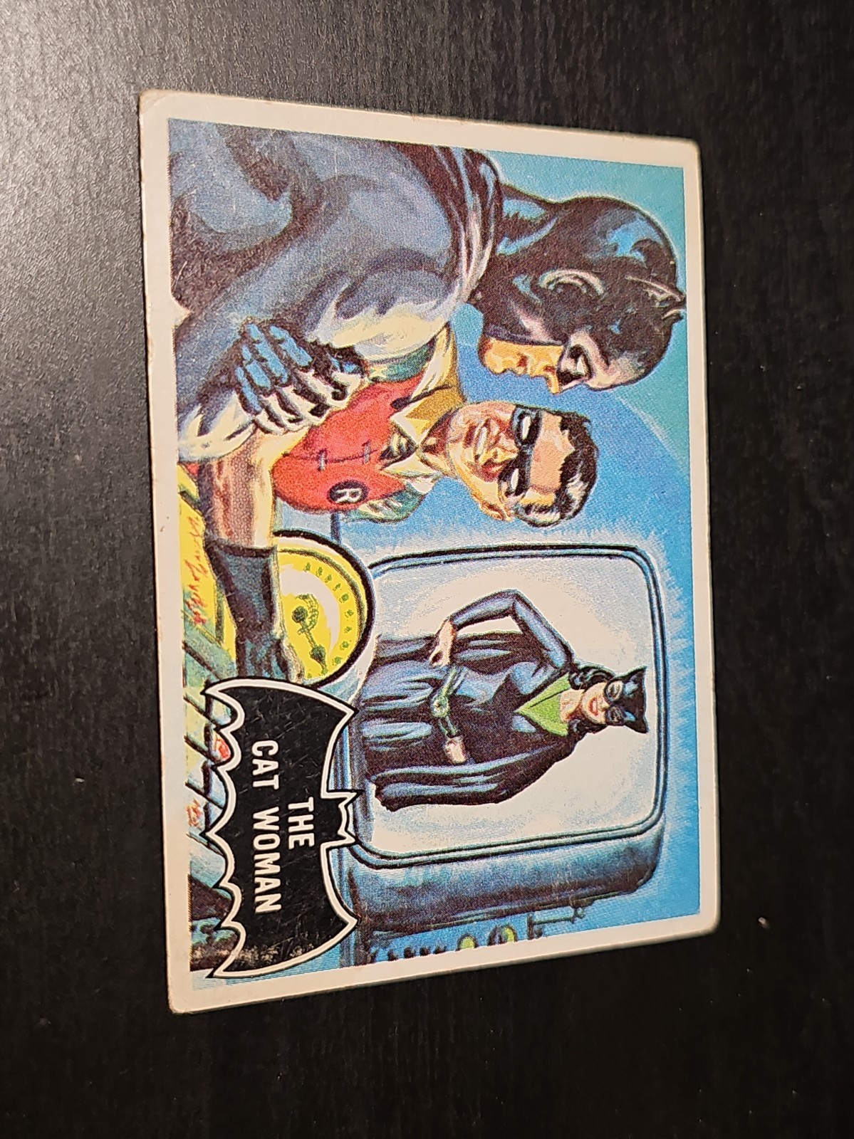 1966 Topps BATMAN Black Bat #25 The Cat Woman -Earliest Appearance in card