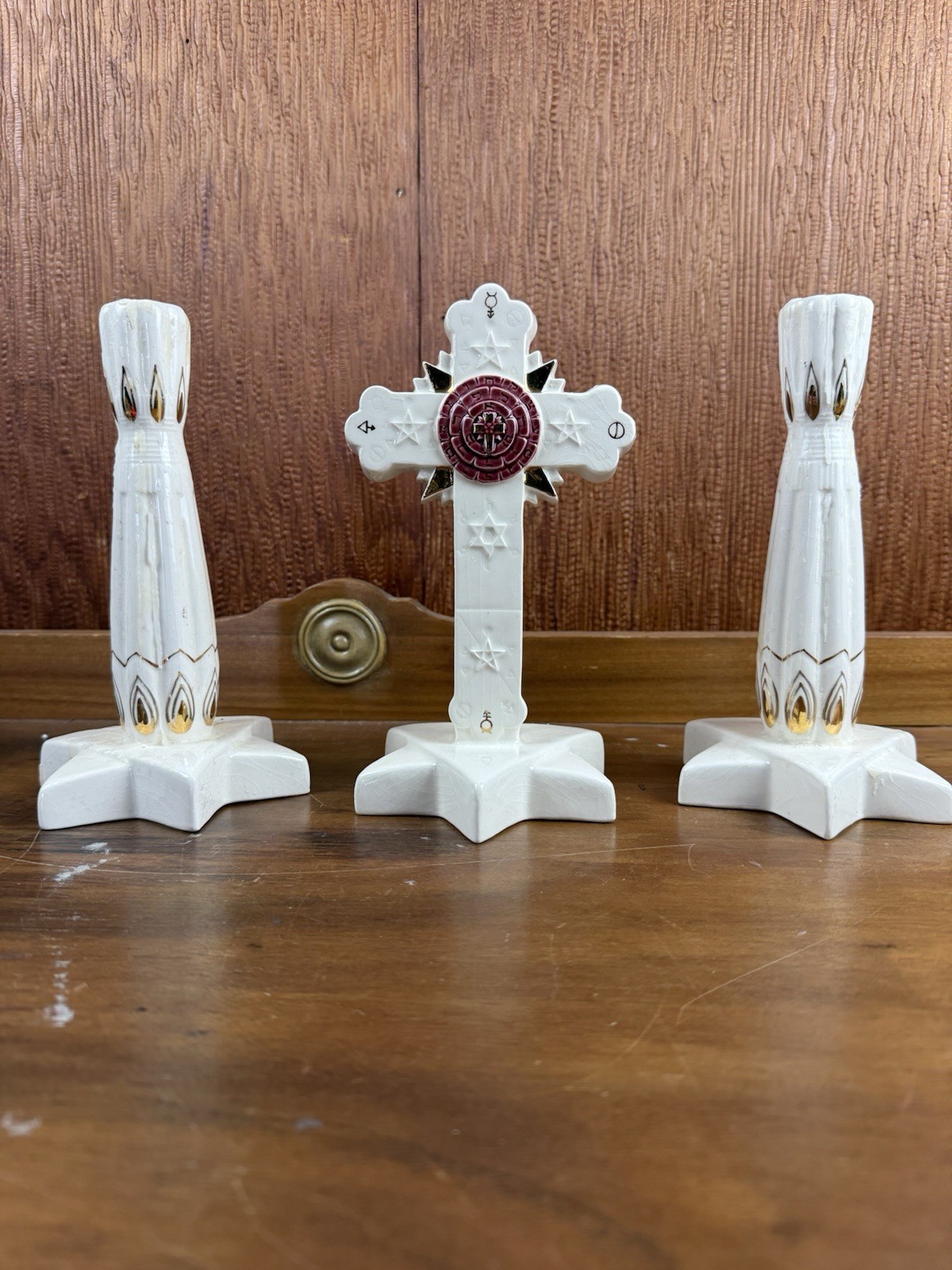 AMORC ROSICRUCIAN HERMETIC CROSS - HOME SANCTUM 1950S With Candle Holders AMORC ROSICRUCIAN HERMETIC CROSS - HOME SANCTUM 1950S With Candle Holders