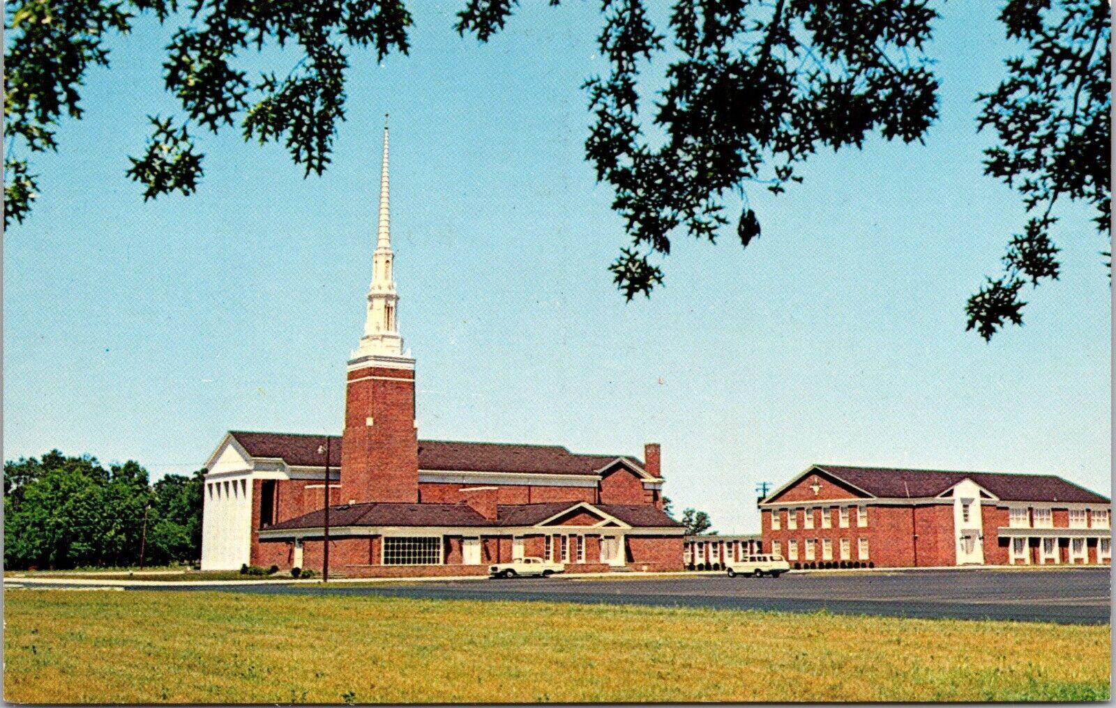 Postcard  Asbury Methodist Church Salisbury Maine  do]