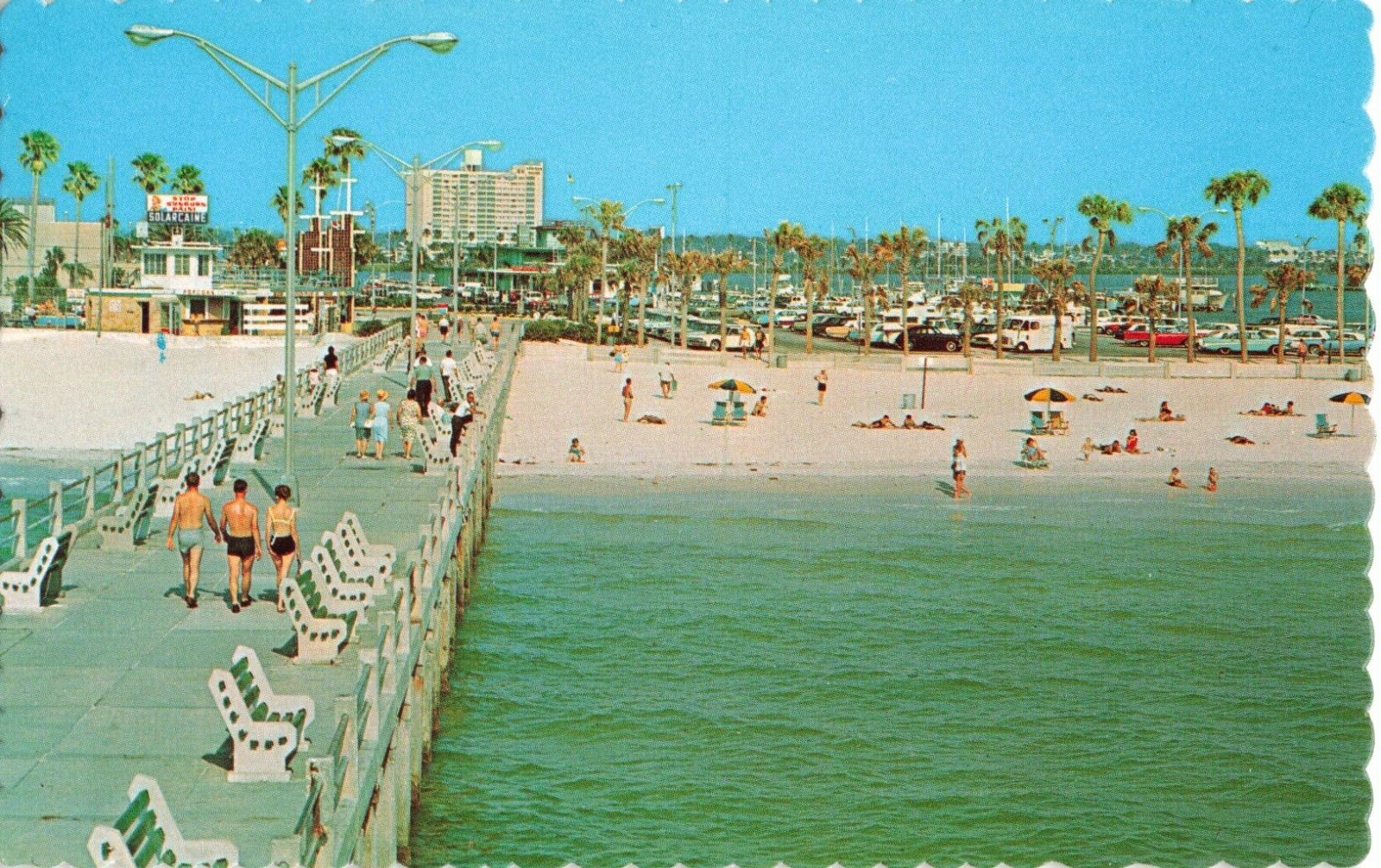 Clearwater FL Florida, Pier 60 Beach Sunbathers, Vintage Scalloped Postcard