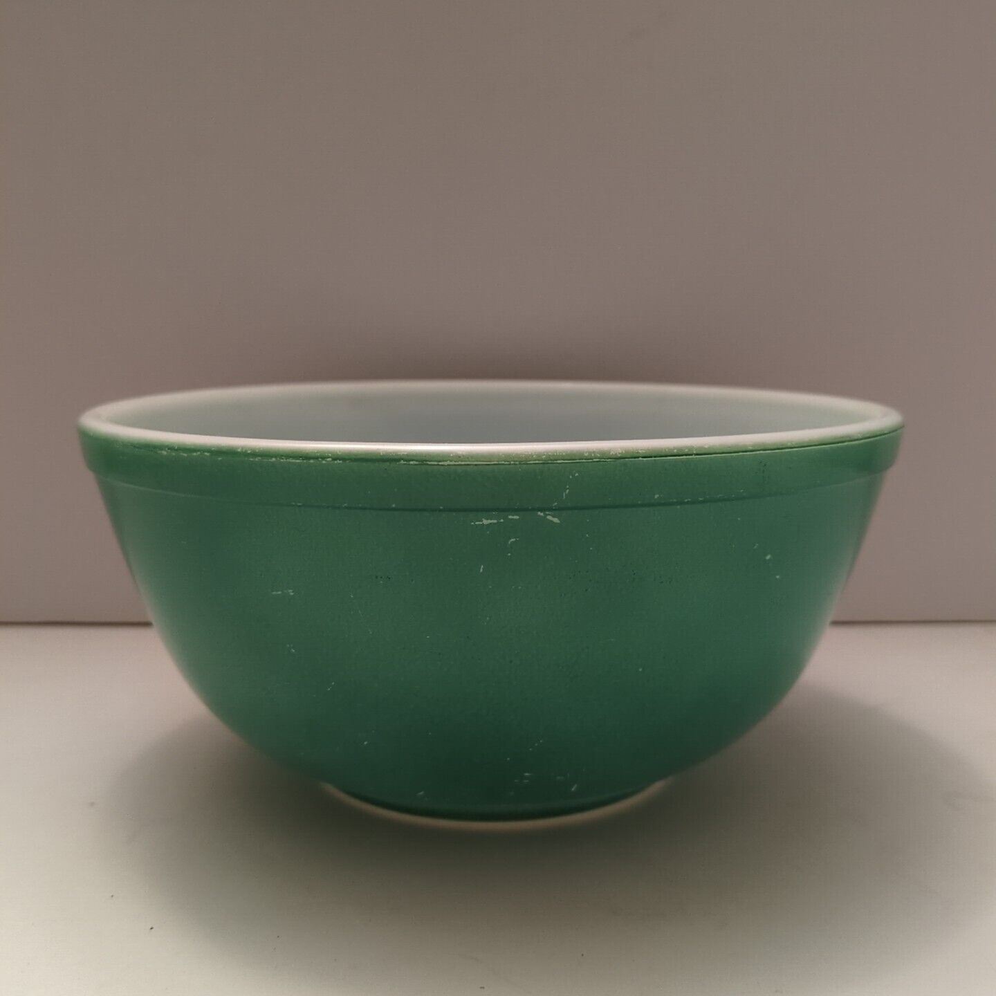 PYREX 403 Primary Green 2.5 QT Mixing Bowl Nesting Vintage See Pics Fo Condition