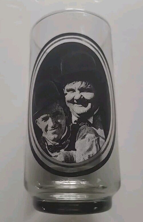 Laurel & Hardy 1979 Arby\'s Collector\'s Series Glass #3 of 6 vintage