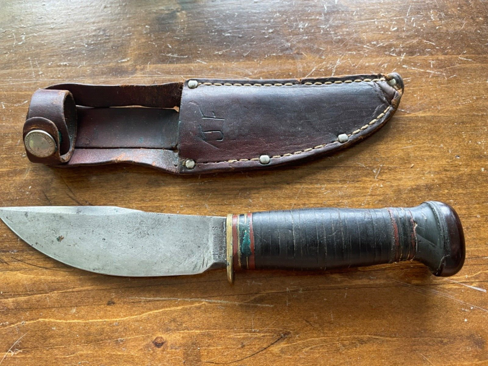 Vintage Marbles Woodcraft Knife with rare bakelite Pommel Gladstone MI--1058.24