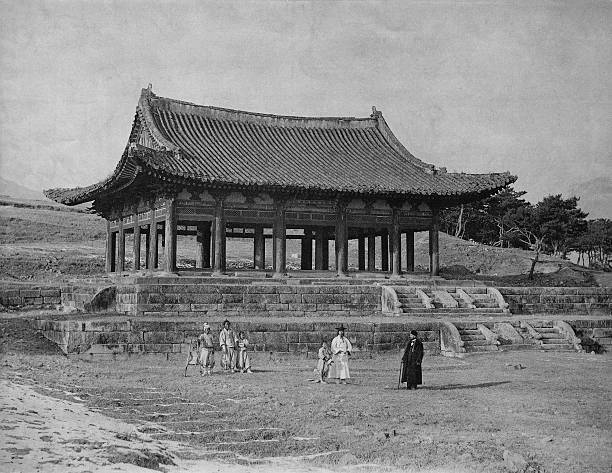 The Old Palace Of The Mulberry Trees Or Kyonghuigung In Seoul 1920 OLD PHOTO