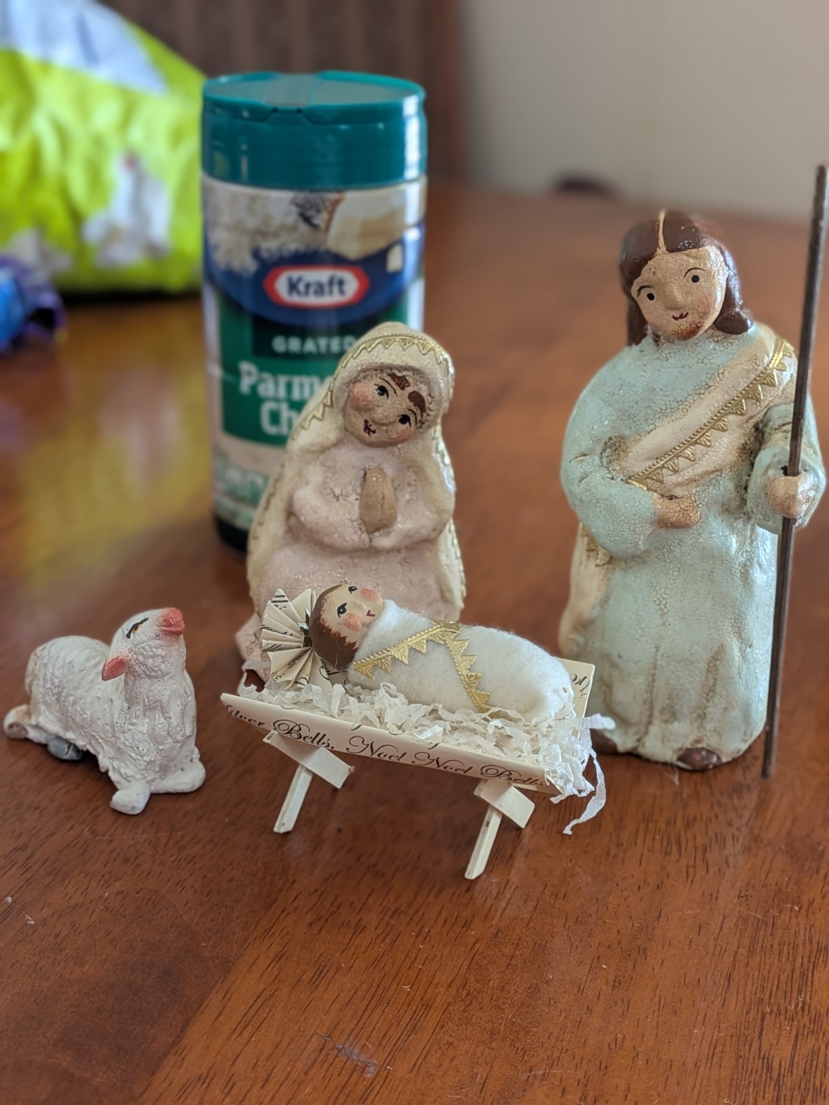 Nicol Sayre Midwest Nativity Holy Family  2006 Jesus Mary Joseph Sheep 4pc