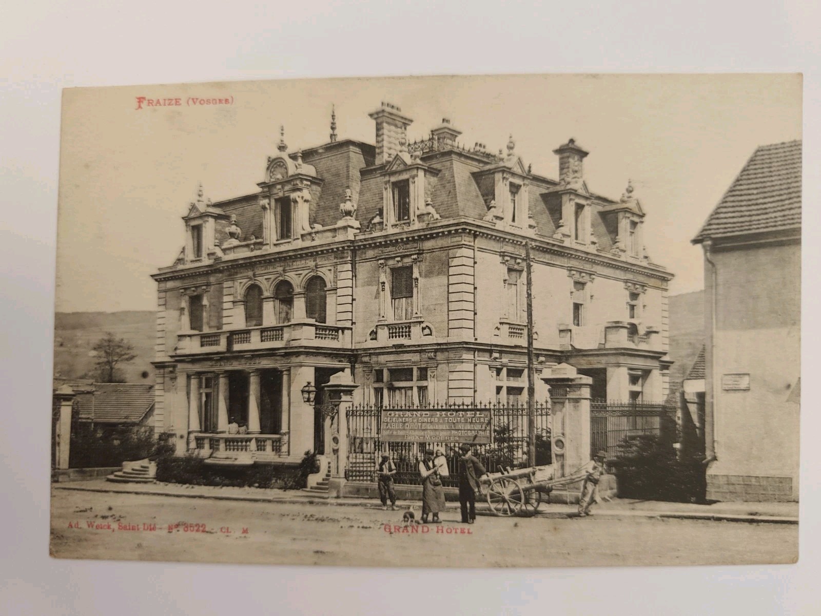 Old postcard 88 Vosges - Fraize - Le Grand Hôtel - Animation Horse Cart - Ed. Weick Old postcard 88 Vosges - Fraize - Le Grand Hôtel - Animation Horse Cart - Ed. Weick